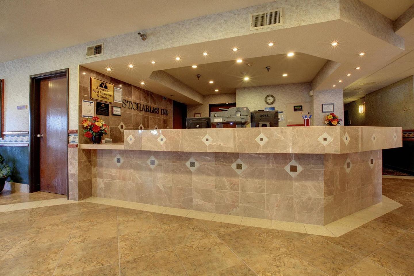 Americas Best Value Inn And Suites Saint Charles Interior foto
