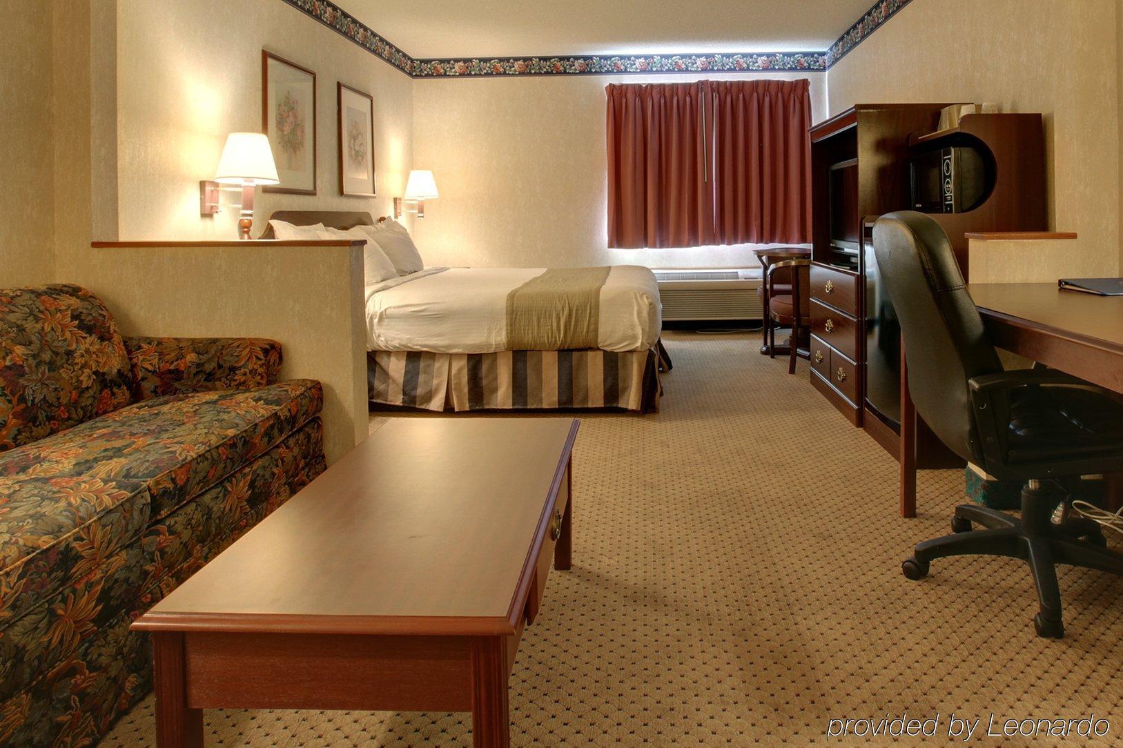 Americas Best Value Inn And Suites Saint Charles Zimmer foto