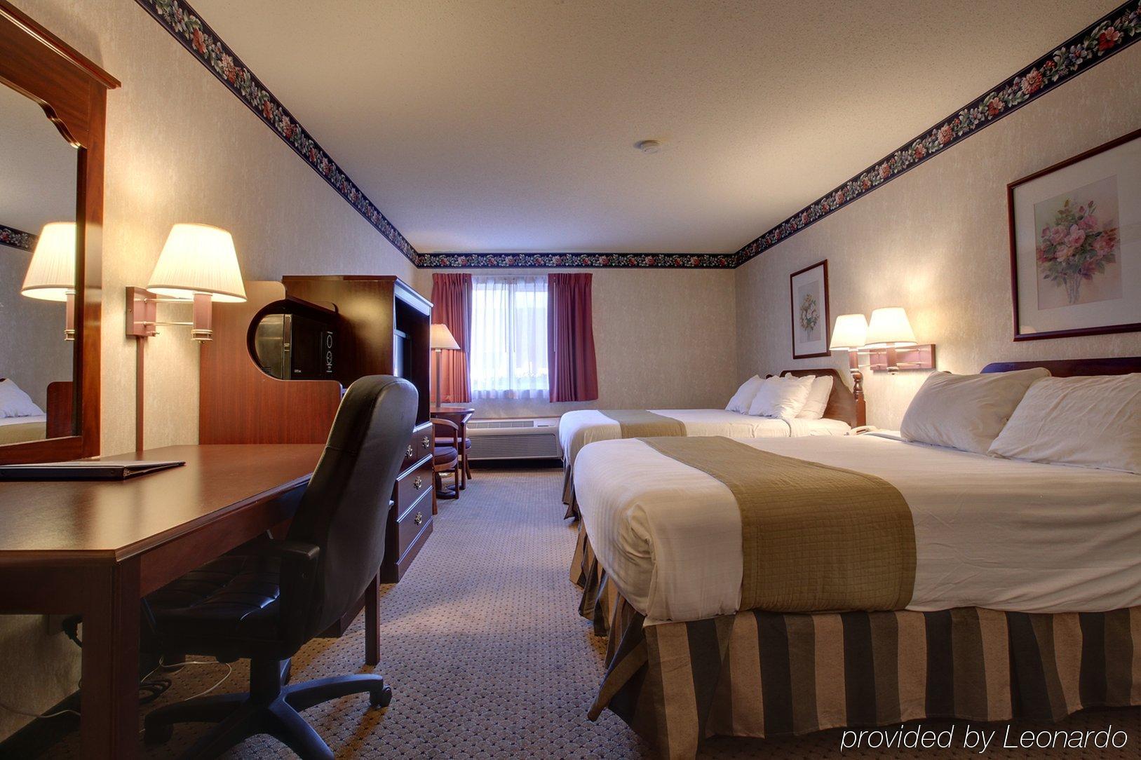 Americas Best Value Inn And Suites Saint Charles Zimmer foto