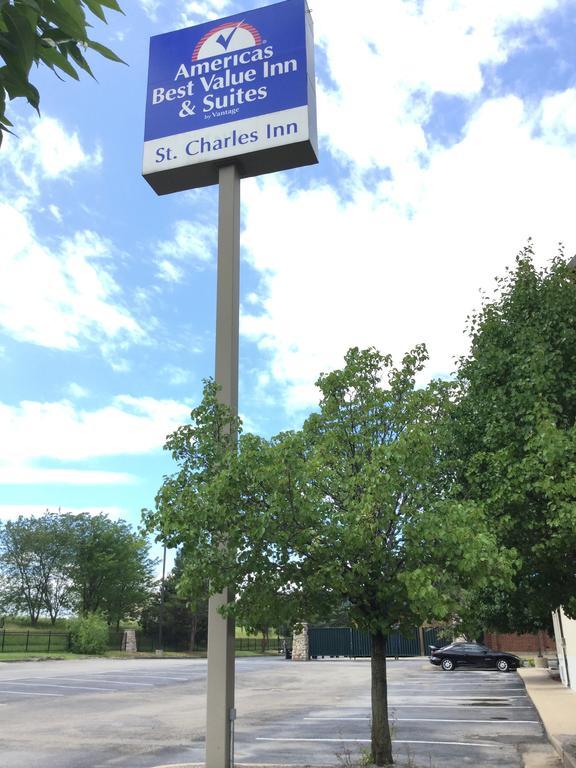 Americas Best Value Inn And Suites Saint Charles Exterior foto