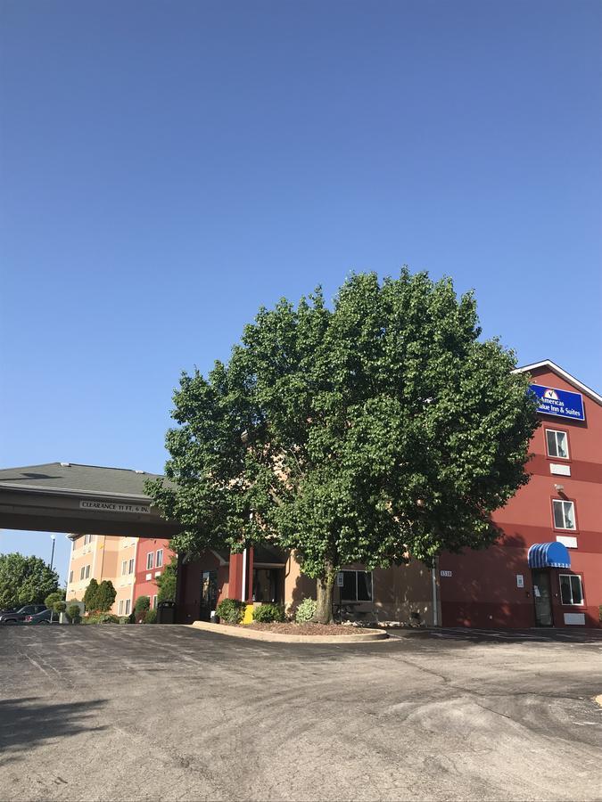 Americas Best Value Inn And Suites Saint Charles Exterior foto