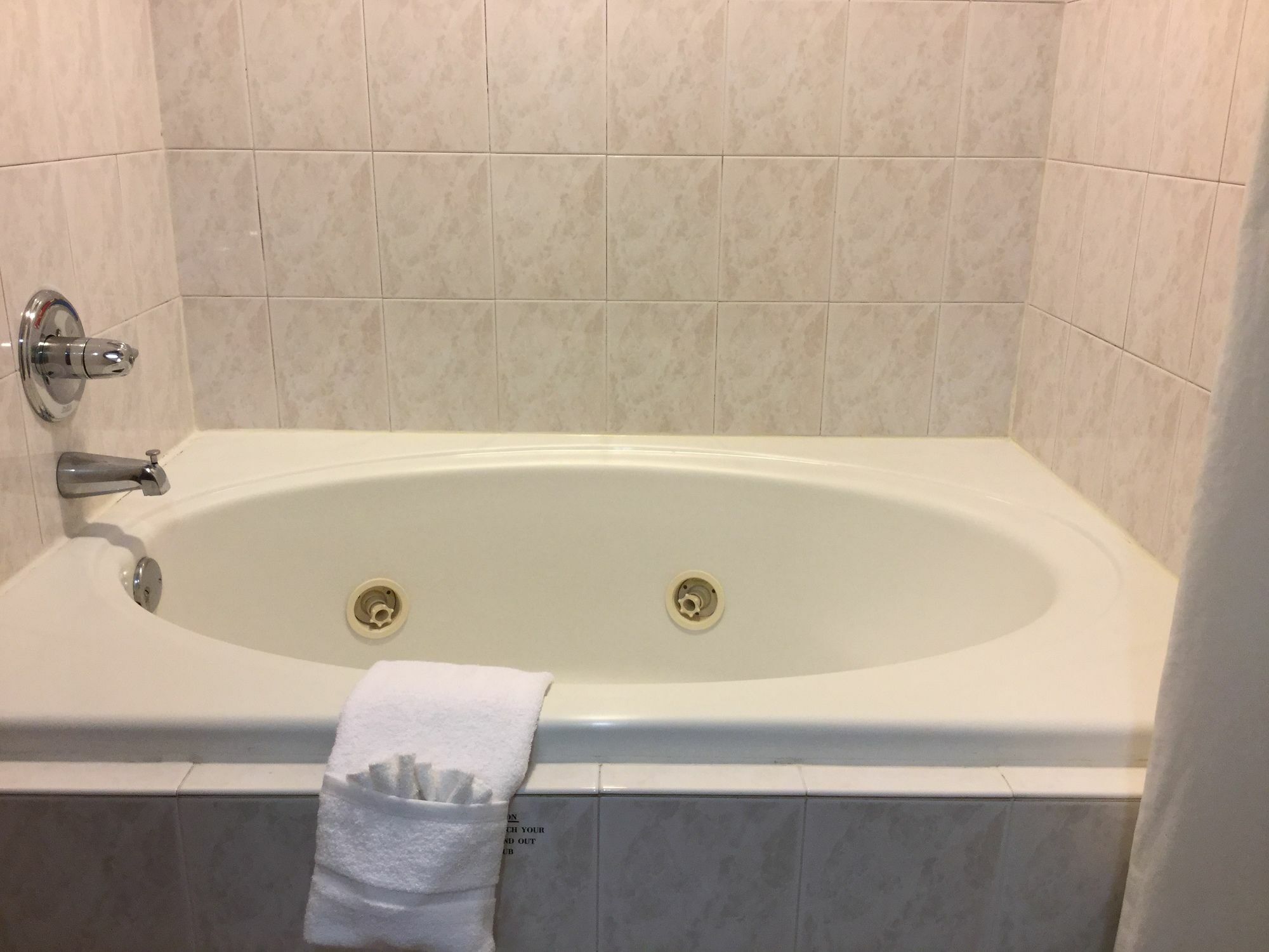 Americas Best Value Inn And Suites Saint Charles Exterior foto